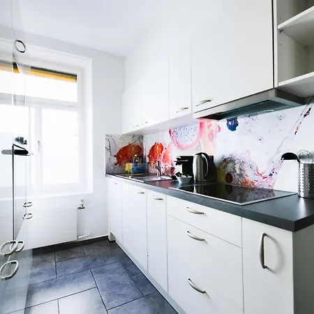 利弗丹顿舒适公寓酒店