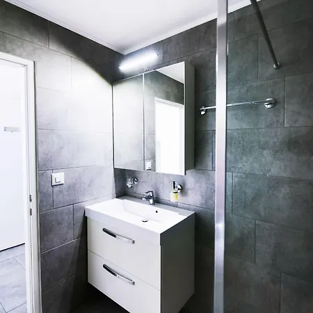 아파트 Comfort By Livingdowntown